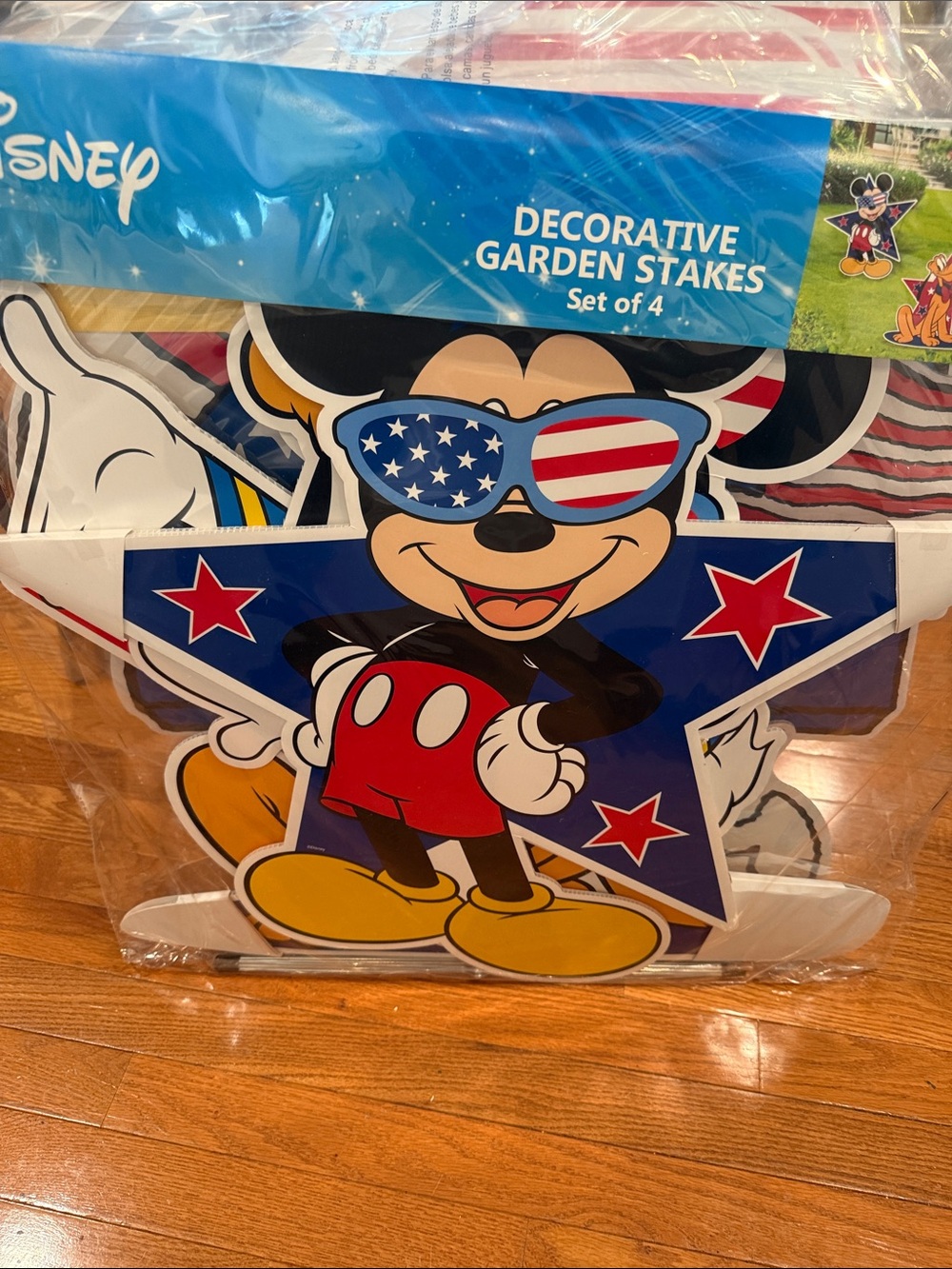 Celebrate 250th of Freedom!!!! Disney Mickey Mouse Patriotic Garden Stakes -